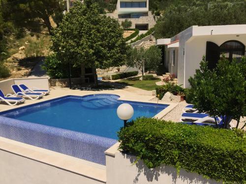 Apartments Lovic