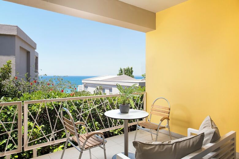 Mare Dei Suites Hotel Ionian Resort
