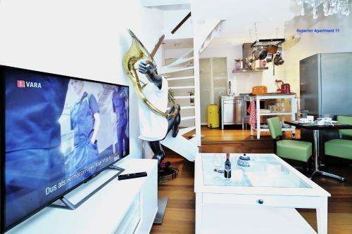 Luxury Apartments Delft V History Written