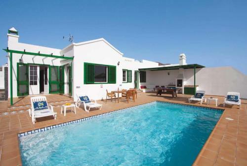 Villa Femes