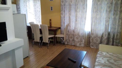 Apartment Studio On Mayakovskogo Avenue