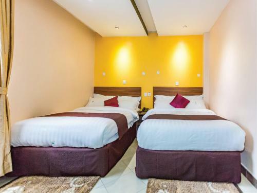 Hotel Green Court