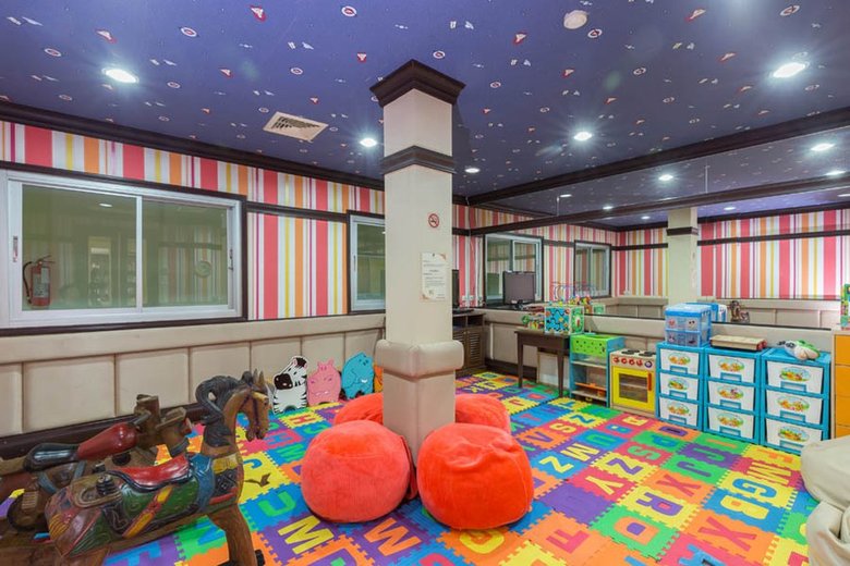 Hotel Wora Bura Resort & Spa