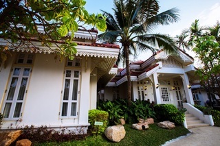 Hotel Wora Bura Resort & Spa