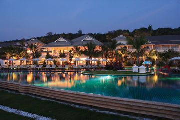 Hotel Sofitel Phokeethrasup Pool And Seaside