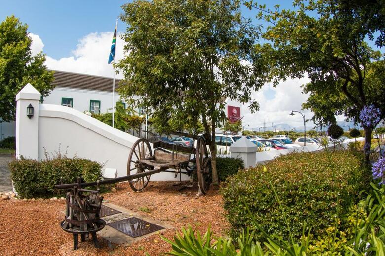 Hotel City Lodge Grandwest