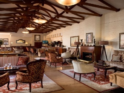 Hotel Commodore
