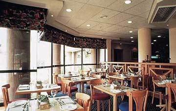 Hotel Southern Sun Katherine Street