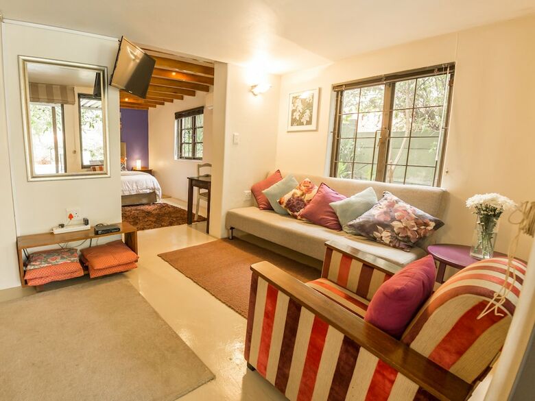 Hostal Mackaya Bella Guest House
