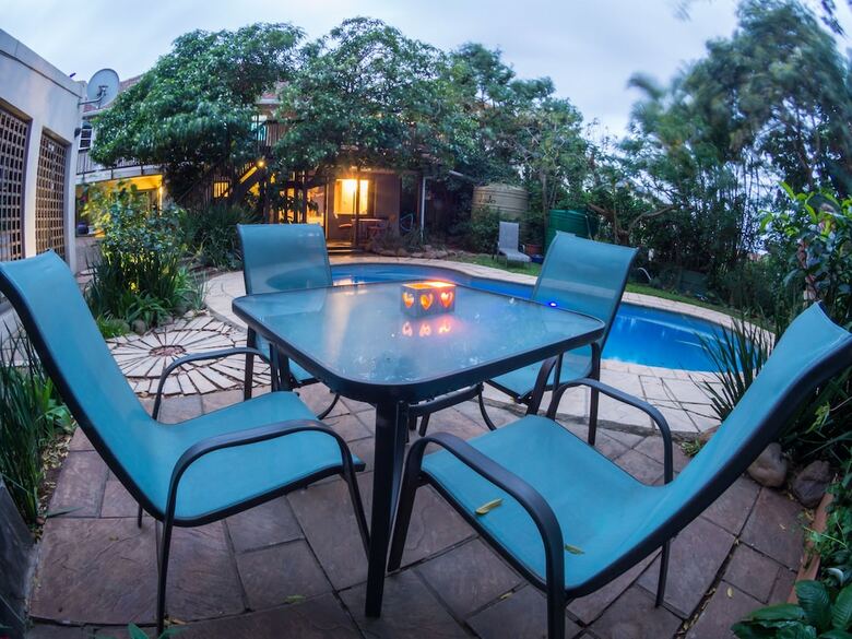 Hostal Mackaya Bella Guest House