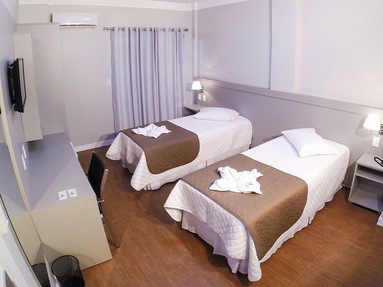 Seville Park Hotel