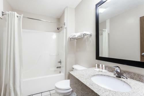 Hotel Super 8 By Wyndham Harrisburg