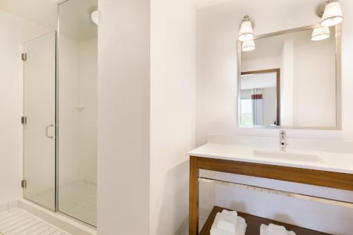 Hotel Four Points By Sheraton Fargo Medical Center