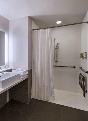 Hotel Element By Westin Houston Vintage Park