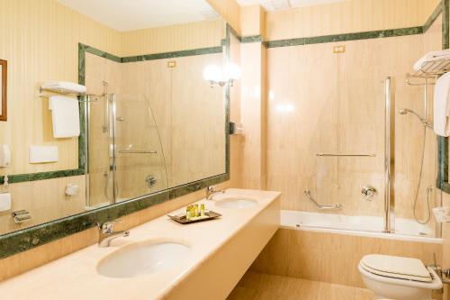 Hotel Castello Chiola