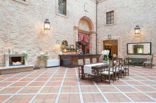 Hotel Castello Chiola