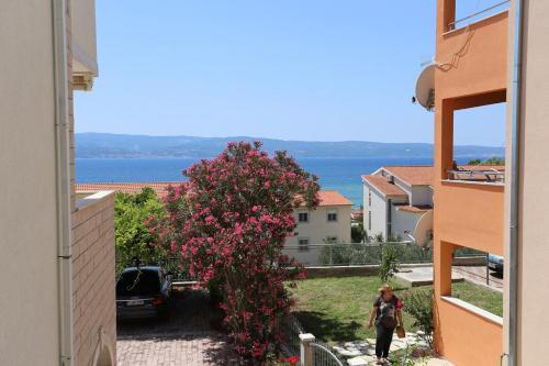 Hostal Apartments And Rooms With Parking Space Duce (omis) - 10303