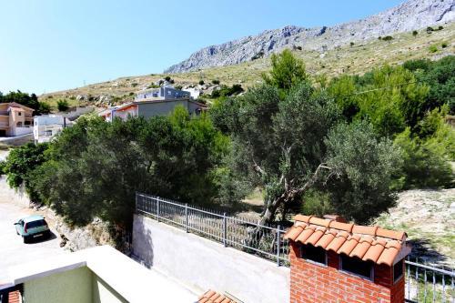 Hostal Apartments And Rooms With Parking Space Duce (omis) - 10303