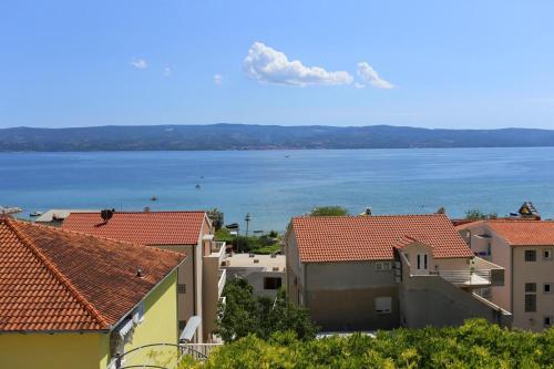 Hostal Apartments And Rooms With Parking Space Duce (omis) - 10303