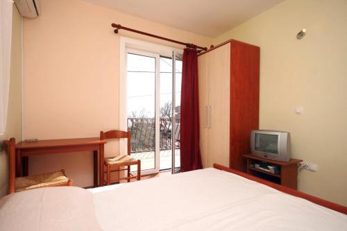 Apartments By The Sea Duce (omis) - 4852