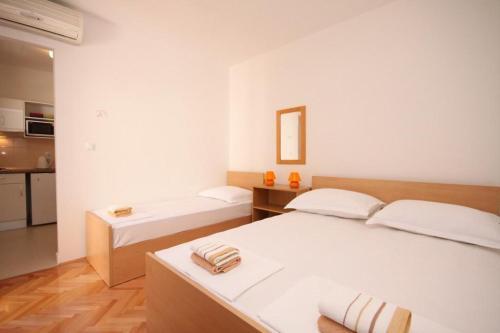 Apartments By The Sea Duce (omis) - 2821