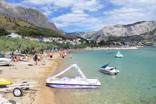 Apartments With A Parking Space Duce (omis) - 4663