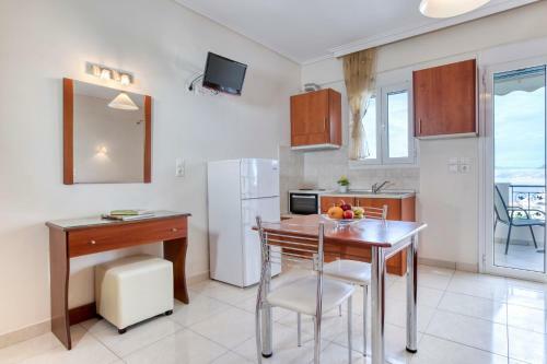 Niovi Luxury Apartments