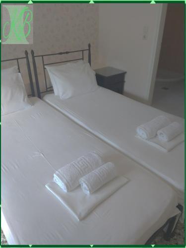 Hostal Vagia Kitsa Rooms
