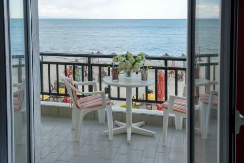 El Greco Beach Hotel