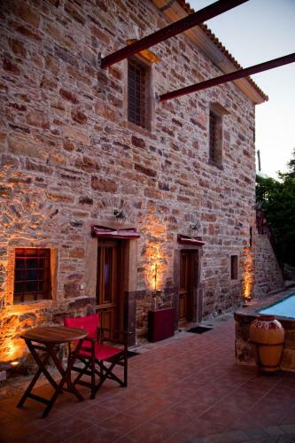 Mouzaliko Traditional Hotel