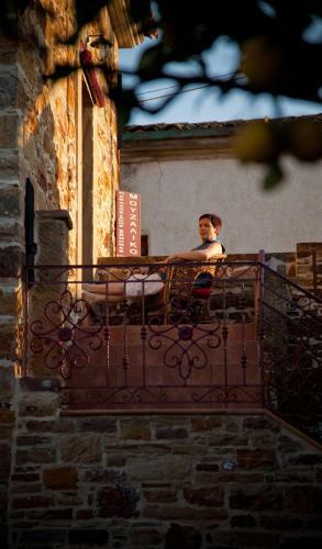 Mouzaliko Traditional Hotel
