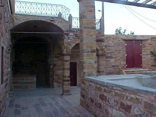 Hostal Agiazi