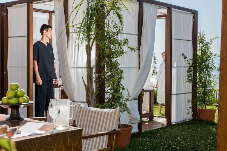 Hotel Candia Park Village