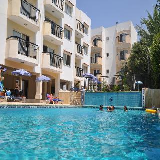 Mariela Aparthotel