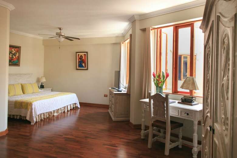 Hotel Antigua Miraflores