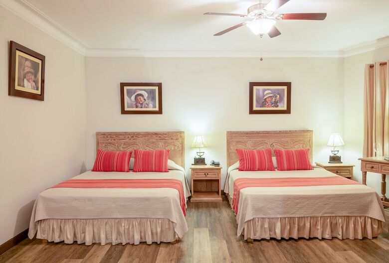 Hotel Antigua Miraflores