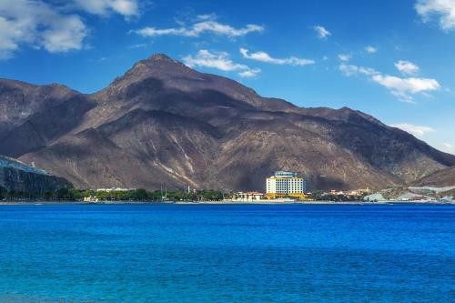 Hotel Oceanic Khorfakkan Resort & Spa