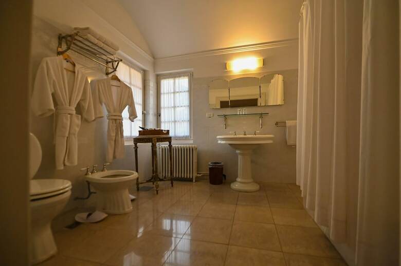 Hotel Estancia Villa Maria