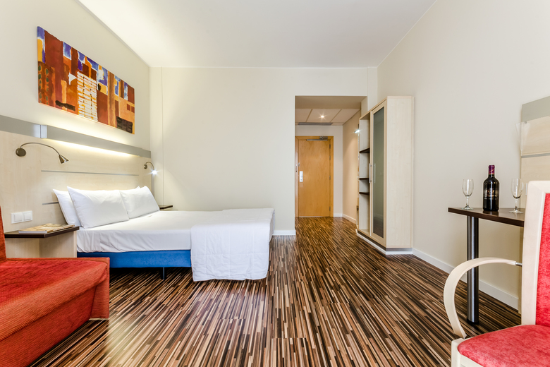 Hotel Yit Ciudad de Zaragoza