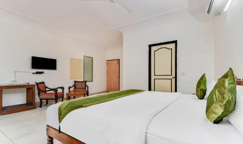 Hotel Treebo Trip Corporate Square