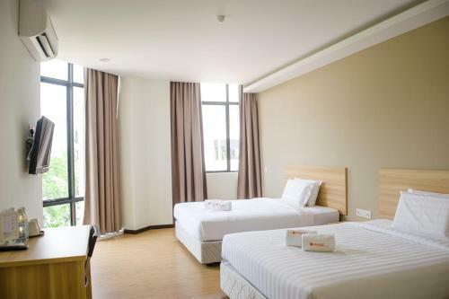 Orange Hotel, Sungai Buloh