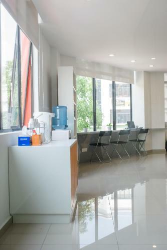 Orange Hotel, Sungai Buloh