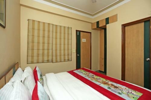 Oyo 1639 Hotel Anand Hospitalities