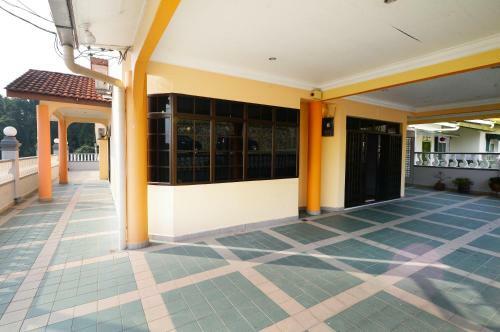 Singhome Holiday House