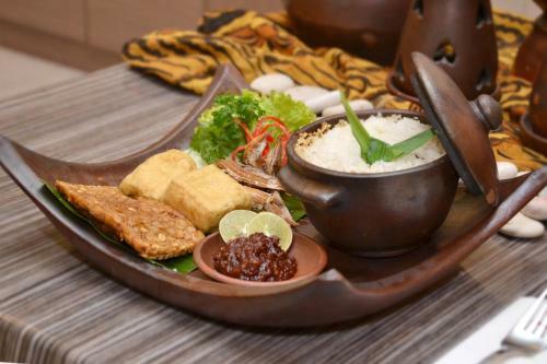 Favehotel Solo Baru