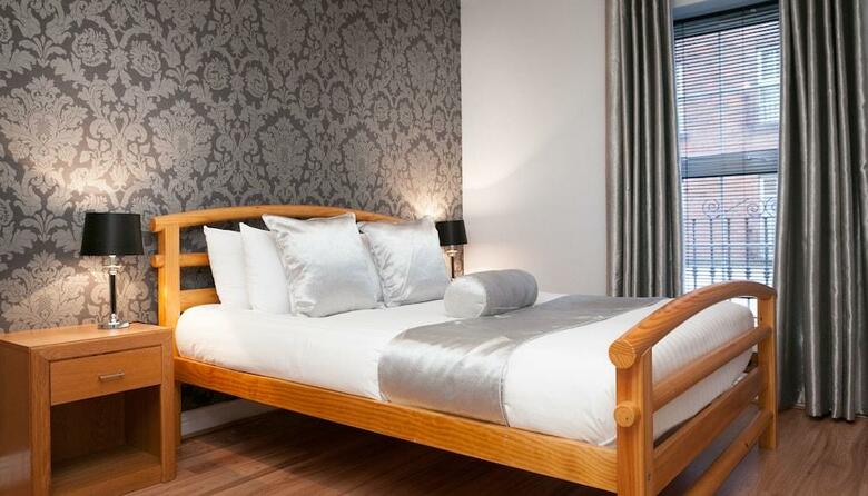 Hotel Amberley House By Thekeycollections