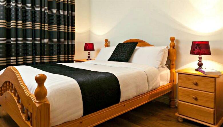 Hotel Amberley House By Thekeycollections