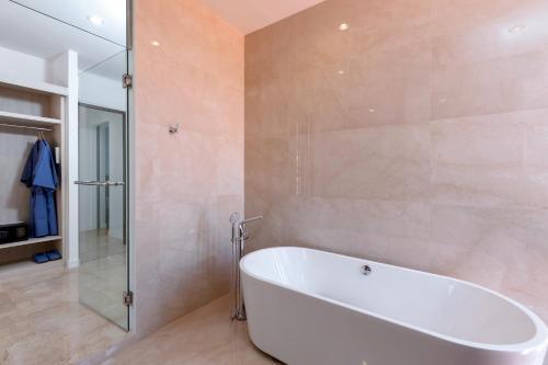 Hotel X10 Seaview Suites At Panwa Beach