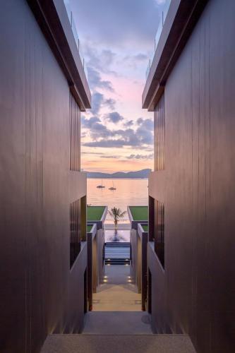 Hotel X10 Seaview Suites At Panwa Beach