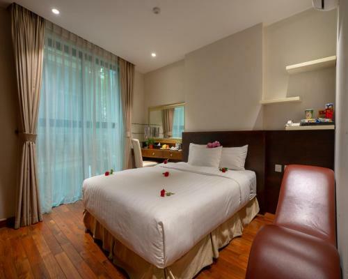 My Hotel Universal Hanoi